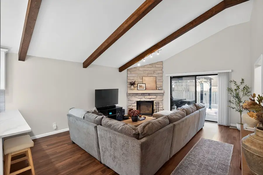 154 Abbeywood Circle, Streamwood, IL 60107 - Image #3