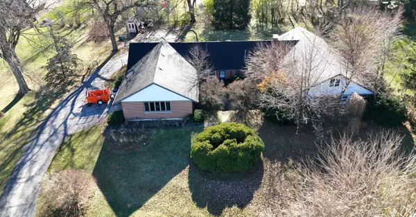 8035 Pluskota Drive, Orland Park, IL 60462