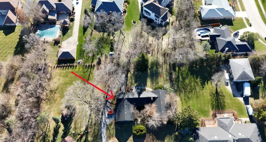 8035 Pluskota Drive, Orland Park, IL 60462 - Image #2