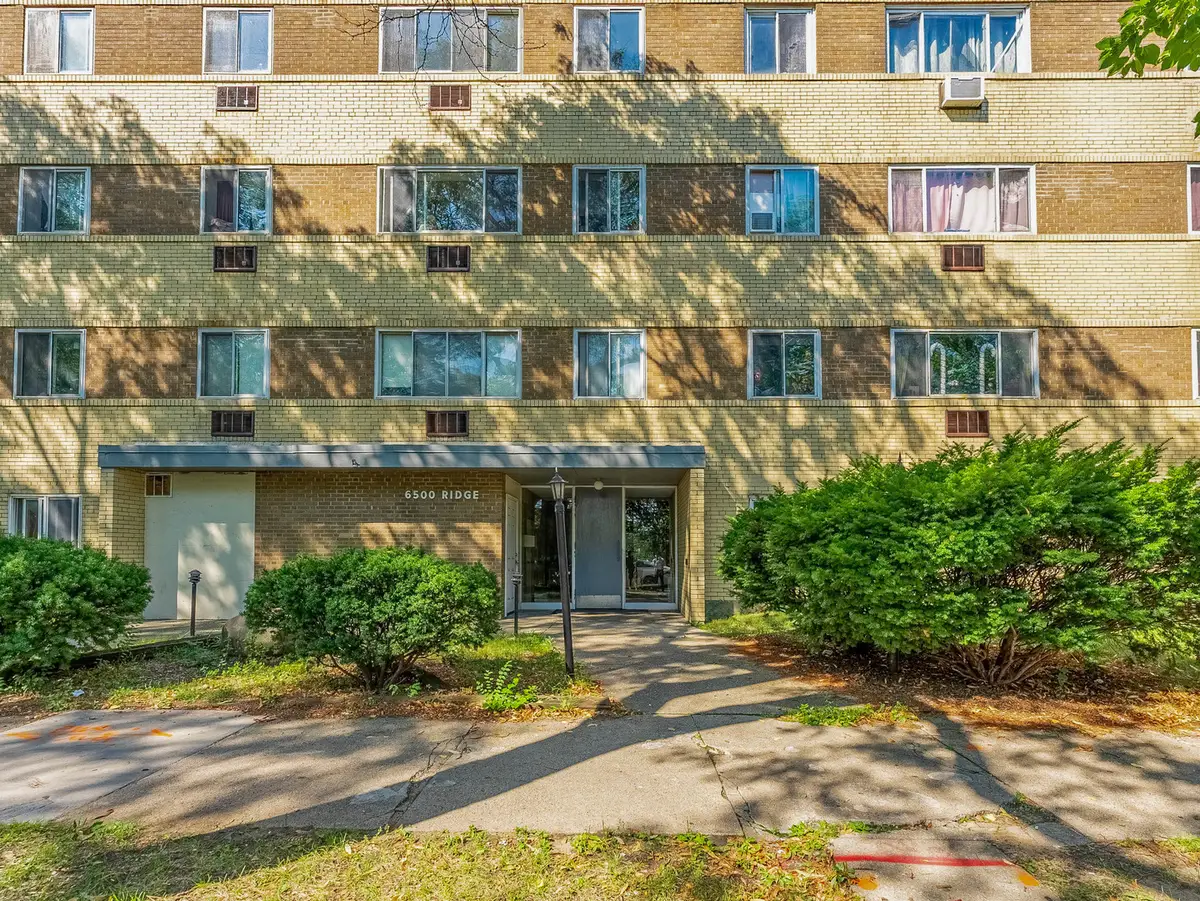 6500 N Ridge Boulevard #4E, Chicago, IL 60626 - Image #1