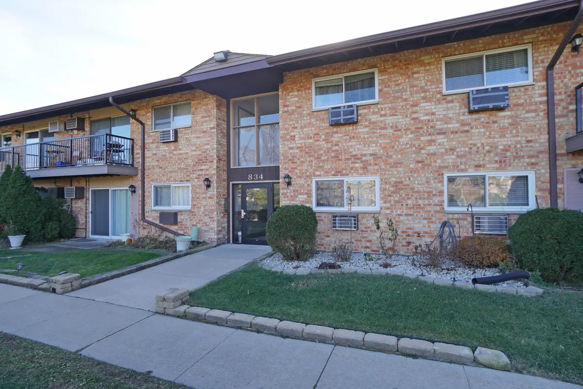 834 E Old Willow Road #209, Prospect Heights, IL 60070 - Image #1