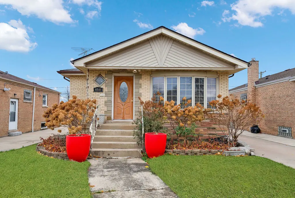 Address Withheld By Seller, Chicago, IL 60652 - Image #1