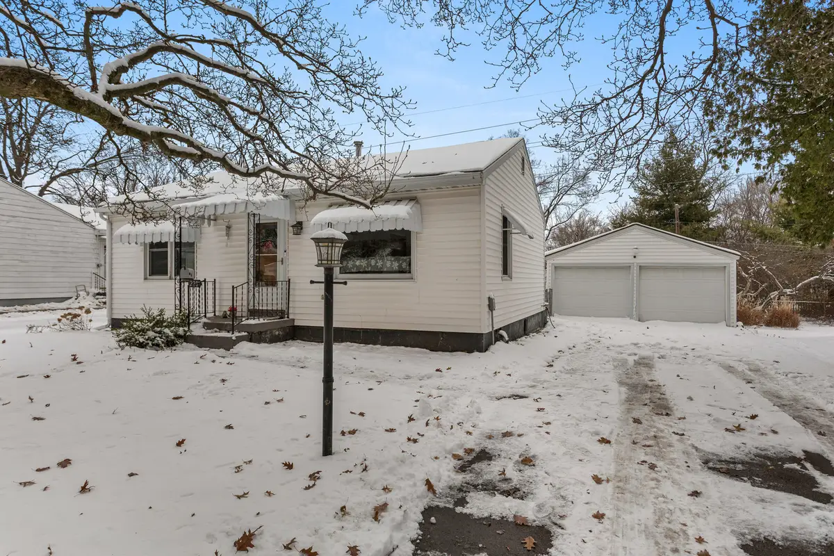 220 Brookwood Drive, Champaign, IL 61820 - Image #1