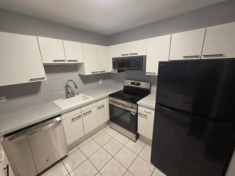 2754 N Hampden Court #1407, Chicago, IL 60614 - Image #3