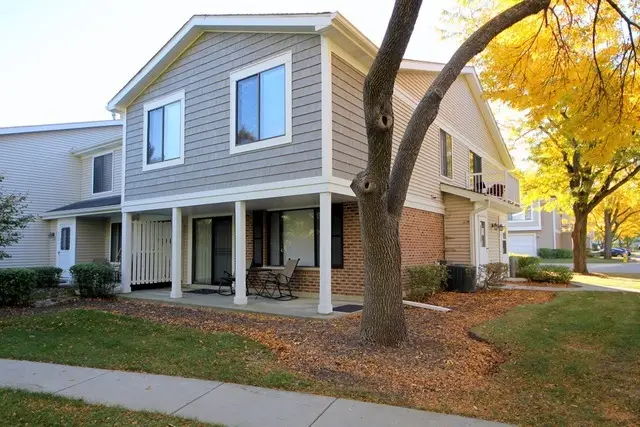 452 Kennedy Place, Vernon Hills, IL 60061 - Image #2