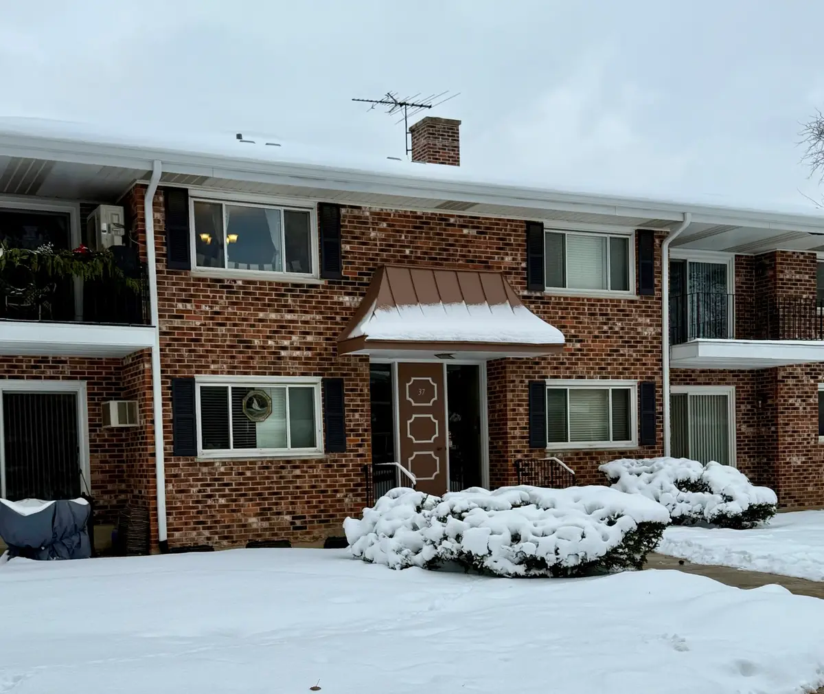 37 N Main Street #40, Glen Ellyn, IL 60137 - Image #1