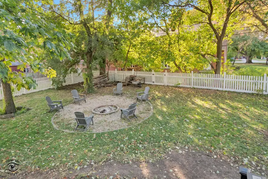 9402 Sproat Avenue, Oak Lawn, IL 60453 - Image #3