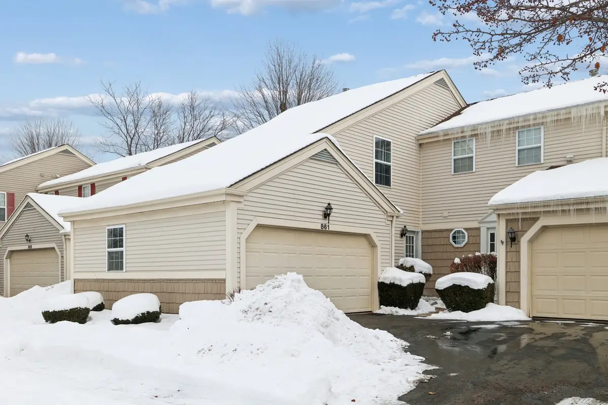 861 Village Circle #861, Marengo, IL 60152 - Image #1