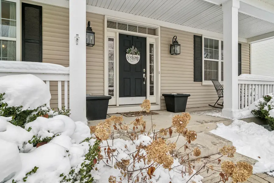 2558 Savanna Drive, Wauconda, IL 60084 - Image #2