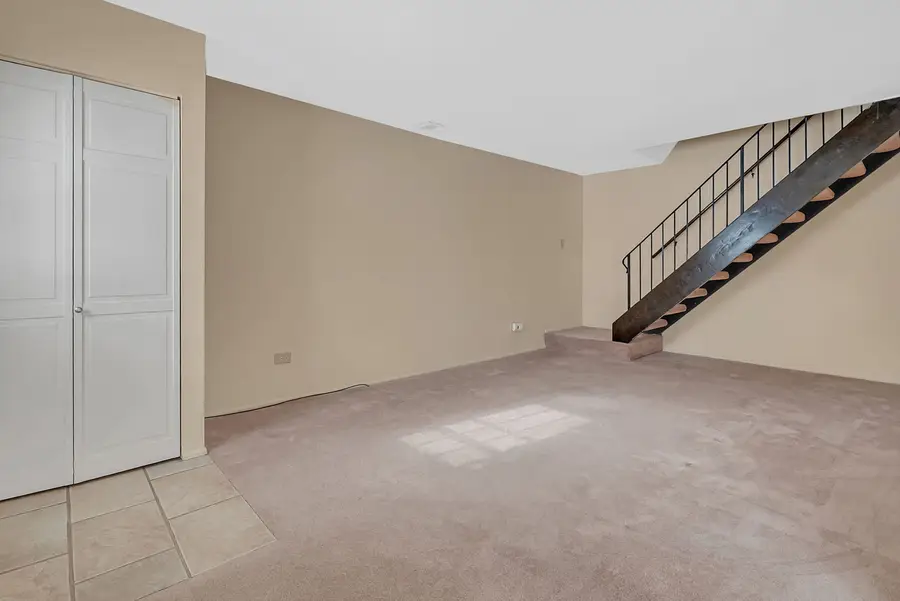 1242 Nova Court, Wheeling, IL 60090 - Image #2