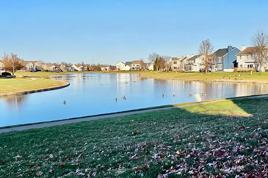 10 Prenzler Drive, Bloomington, IL 61704 - Image #2