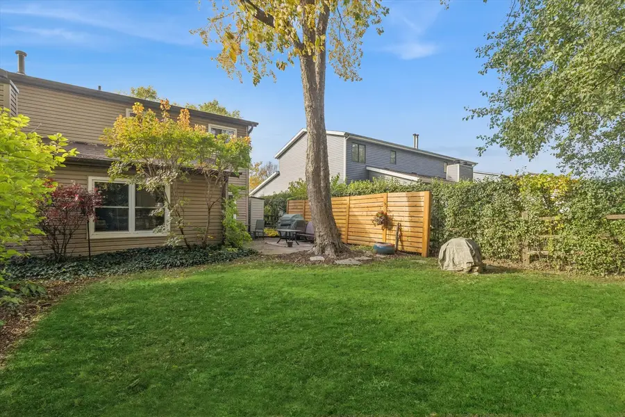 323 Morningside Drive #B, Bloomingdale, IL 60108 - Image #3