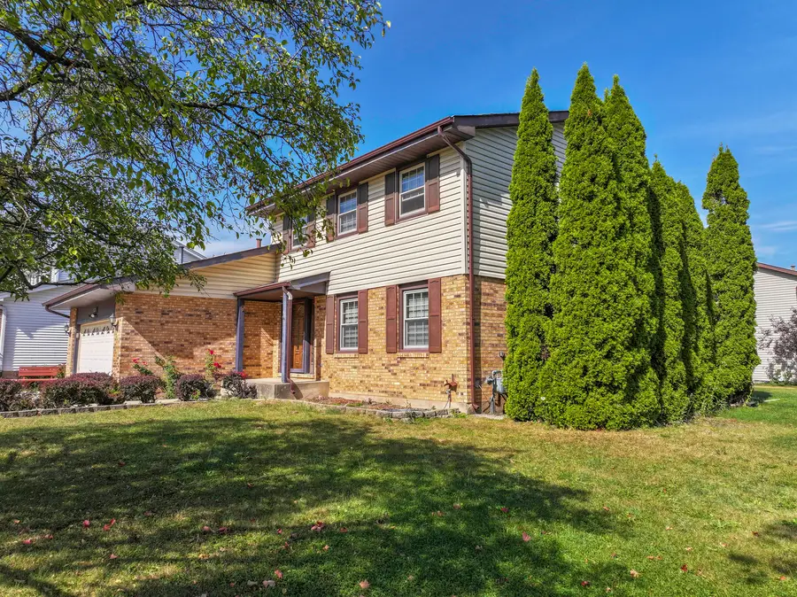 620 S Point Drive, Schaumburg, IL 60193 - Image #3