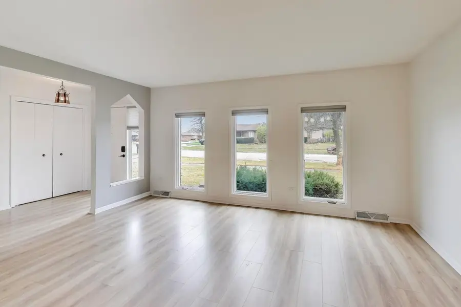 8354 Margerita Avenue, Orland Park, IL 60462 - Image #3