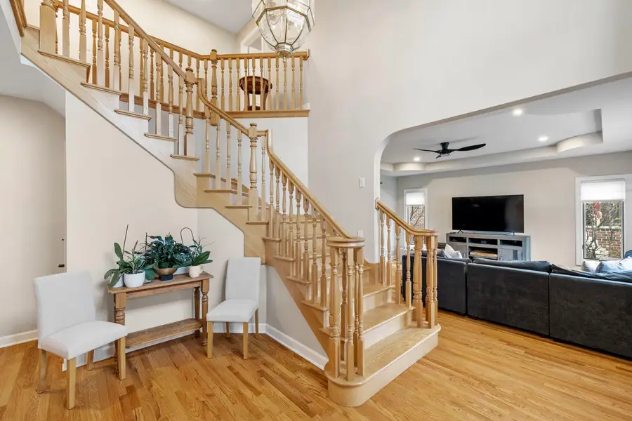 1203 N Burning Bush Lane, Mount Prospect, IL 60056 - Image #3