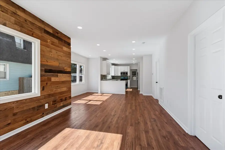 1015 Oakland Avenue, Joliet, IL 60435 - Image #3