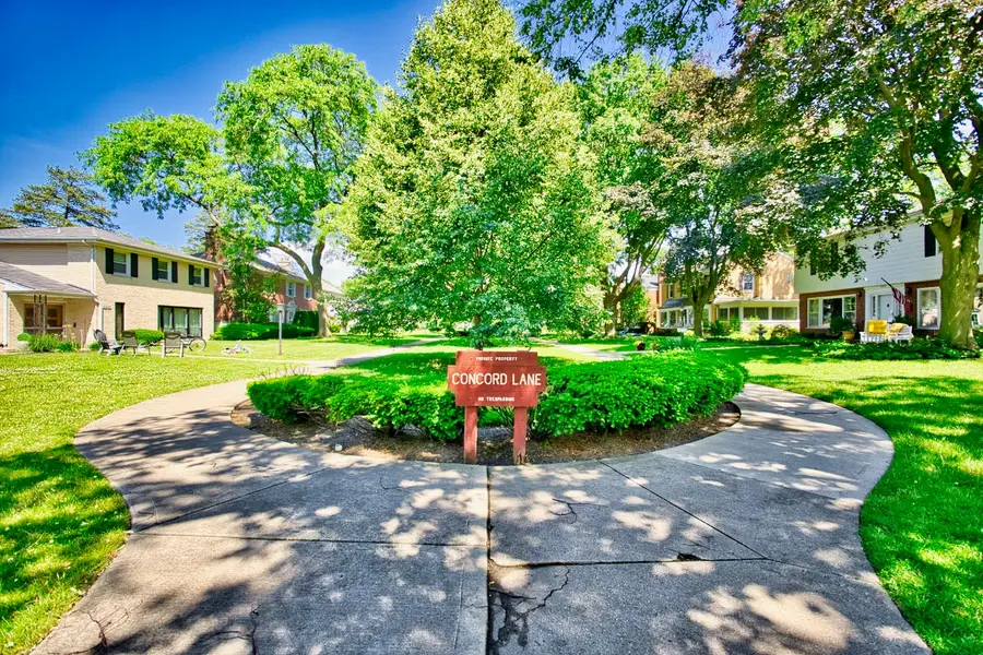 4454 Concord Lane, Skokie, IL 60076 - Image #2