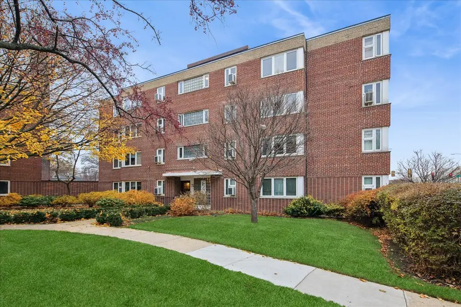 7206 Oak Avenue #4SE, River Forest, IL 60305 - Image #2