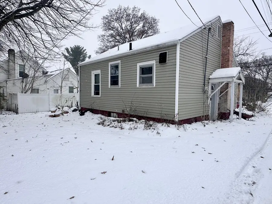 206 S Lynn Street, Champaign, IL 61820 - Image #2