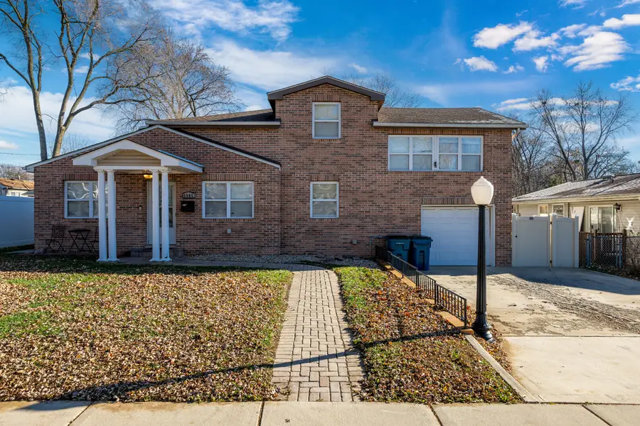 1585 Charles Drive, Glendale Heights, IL 60139 - Image #2