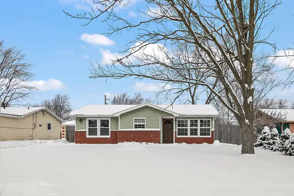 426 W Arlington Lane, Crete, IL 60417
