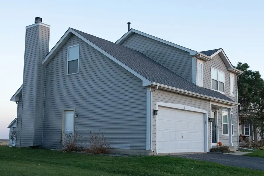 828 Spring Meadow Lane, Malta, IL 60150 - Image #2