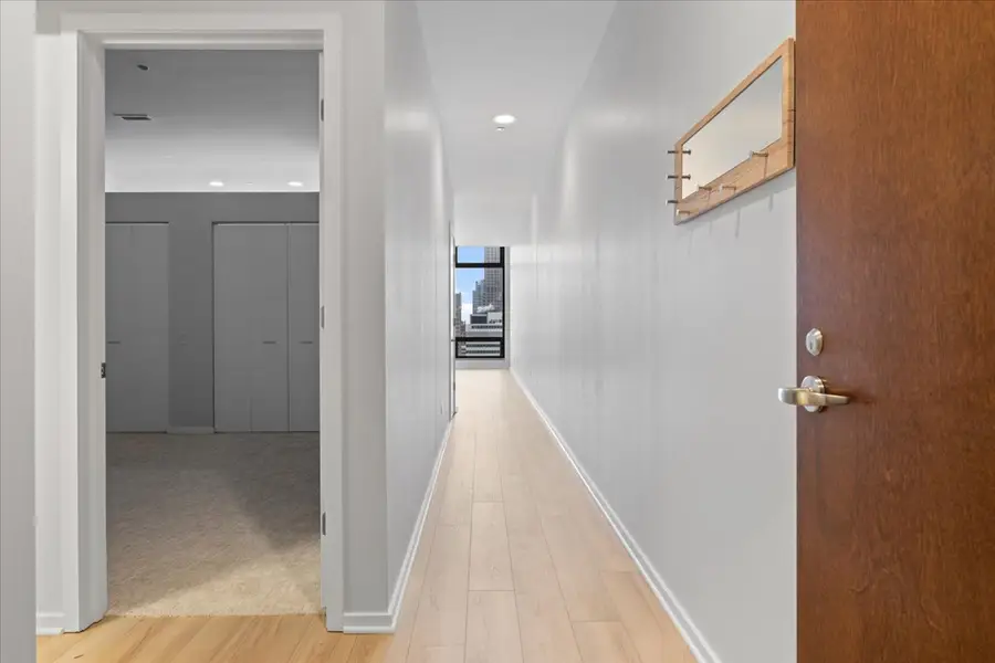 65 E Monroe Street #4216, Chicago, IL 60603 - Image #2