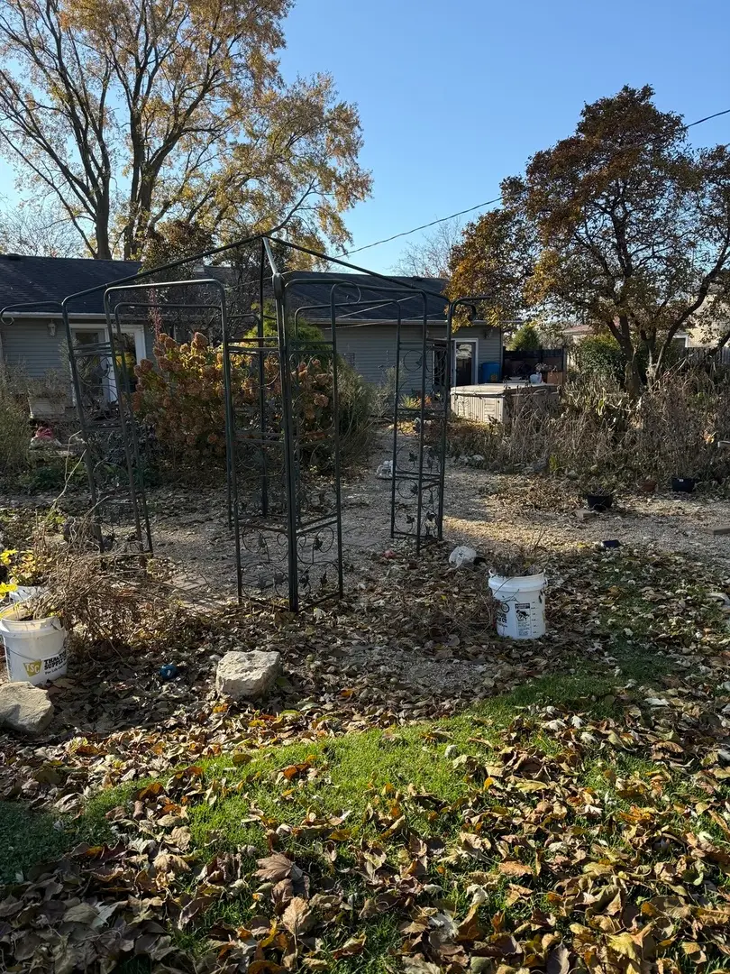 655 W Comstock Avenue, Elmhurst, IL 60126 - Image #3