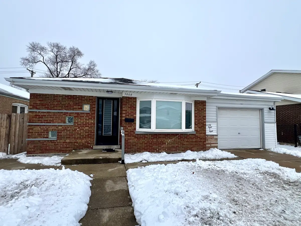 7808 Central Avenue, Burbank, IL 60459 - Image #1