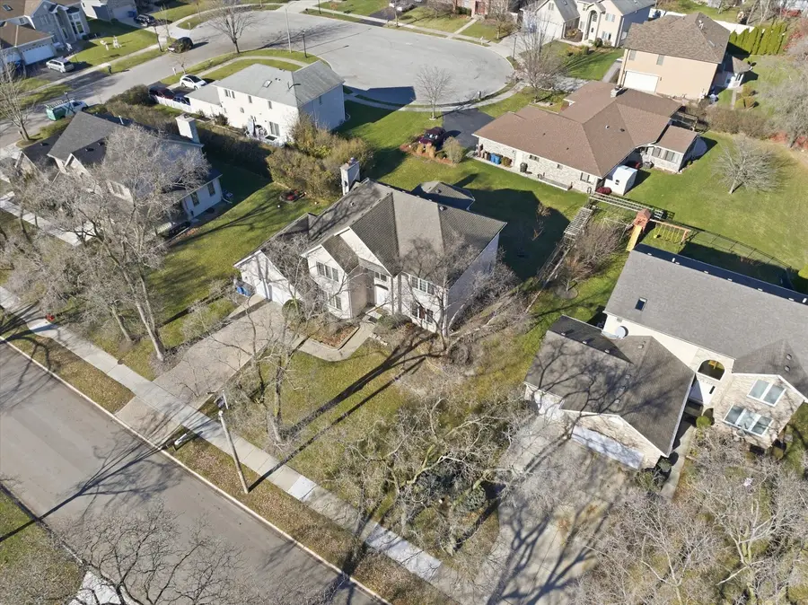 342 Diana Court, Bensenville, IL 60106 - Image #2