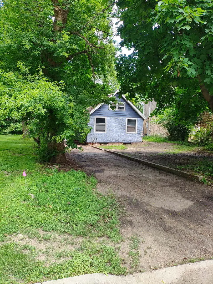 204 W Ellis Avenue, Libertyville, IL 60048 - Image #1