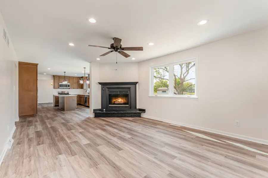 2380 Chestnut Lane, Morris, IL 60450 - Image #3