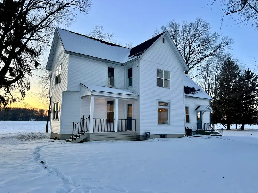 4006 E Anthony Drive, Urbana, IL 61802 - Image #2