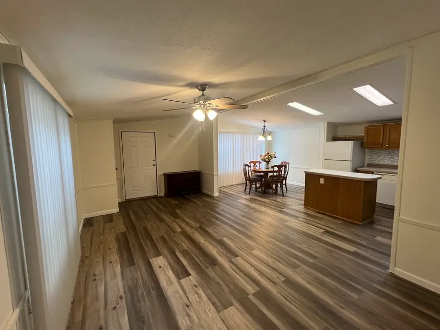 22550 S Woodside Drive, Channahon, IL 60410 - Image #2