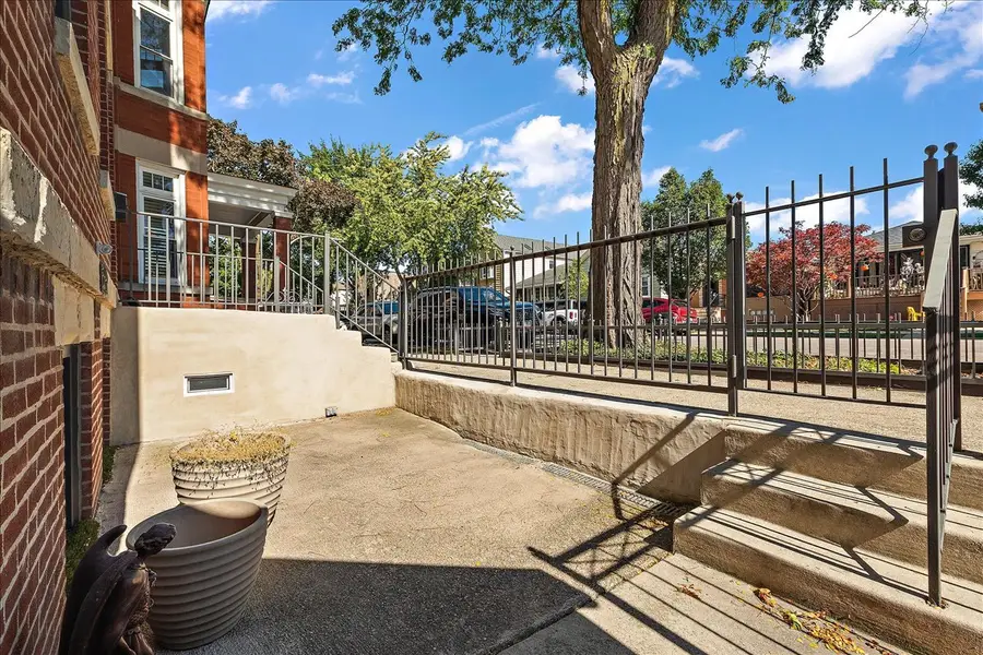 3640 S Lowe Avenue, Chicago, IL 60609 - Image #2