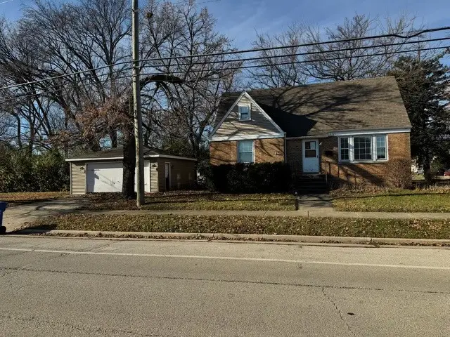 2500 Maple Street, Des Plaines, IL 60018 - Image #1