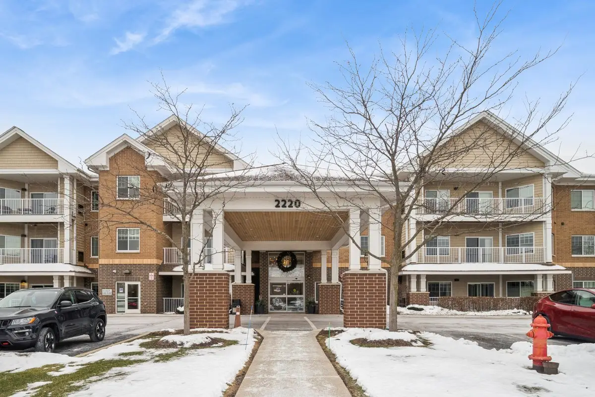 2220 Founders Drive #117, Northbrook, IL 60062 - Image #1