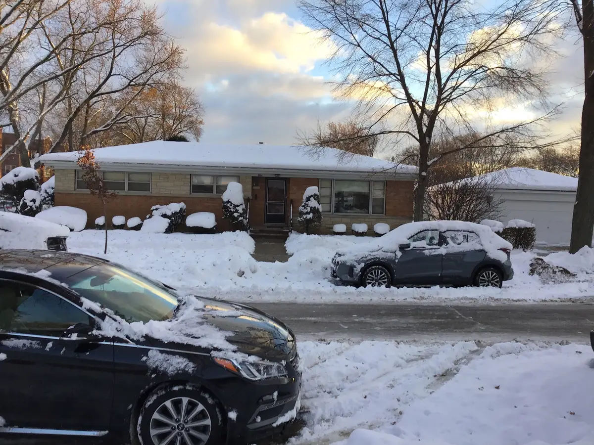 8454 Monticello Avenue, Skokie, IL 60076 - Image #1