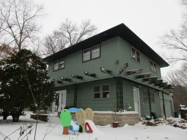 1401 Oakleaf Drive, St. Anne, IL 60964