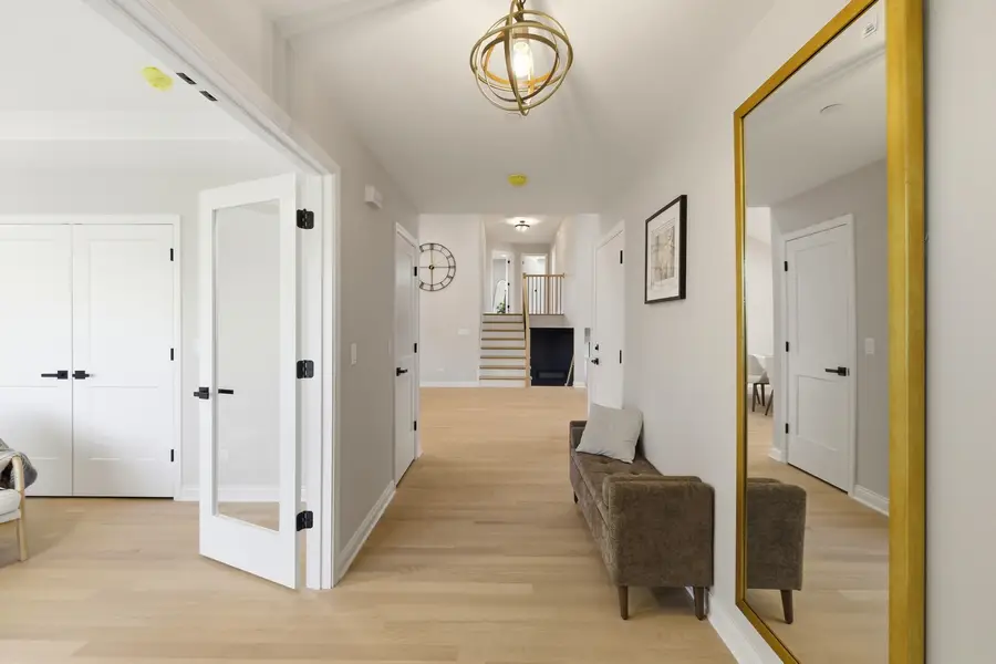 8332 S 77th Court, Bridgeview, IL 60455 - Image #2