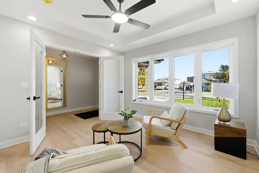 8332 S 77th Court, Bridgeview, IL 60455 - Image #3