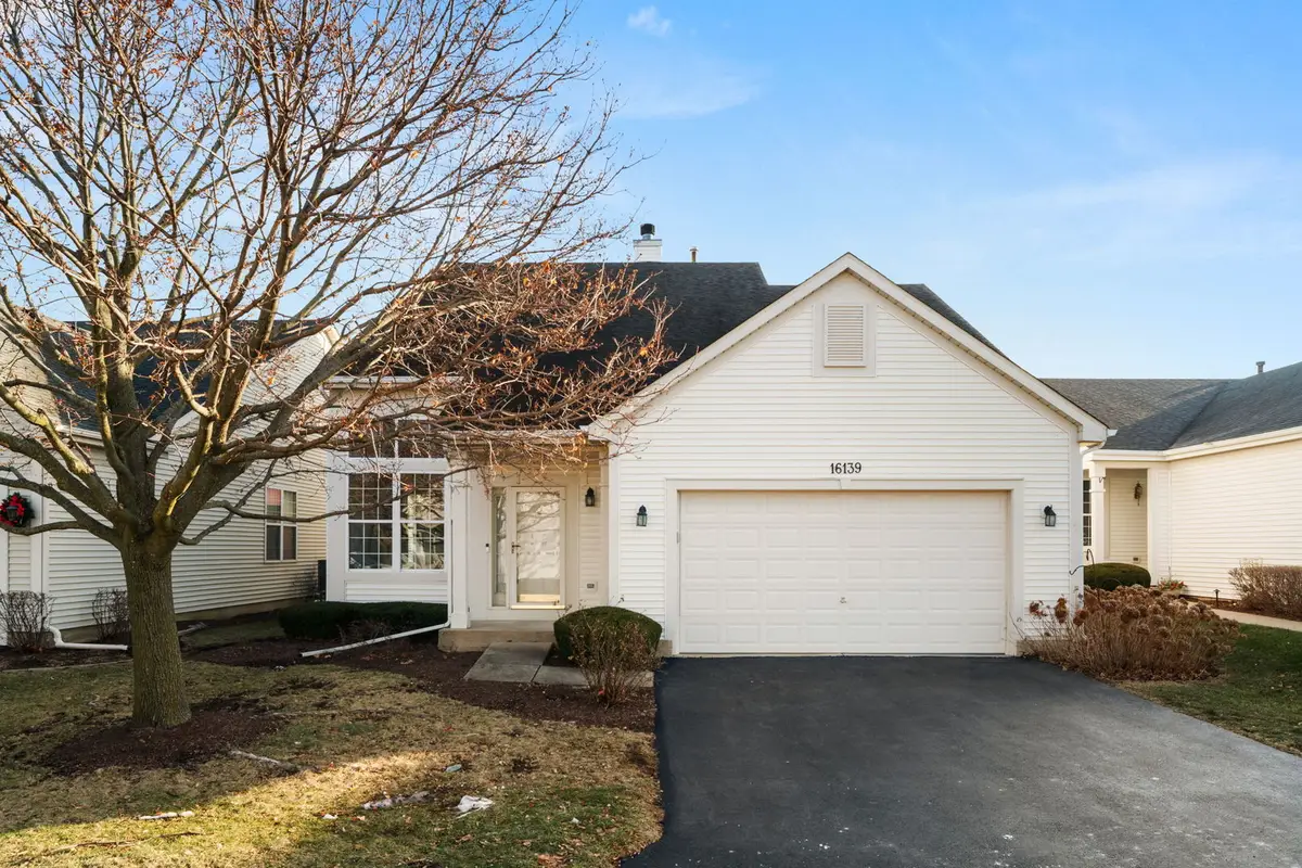 16139 Seneca Lake Circle, Crest Hill, IL 60403 - Image #1