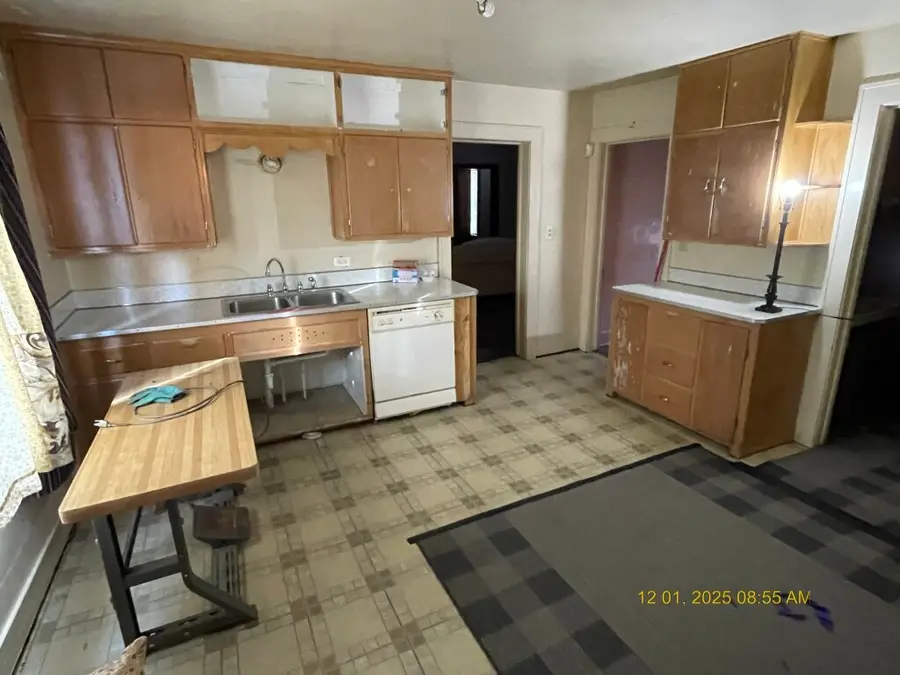 14255 Greenwood Road, Dolton, IL 60419 - Image #3