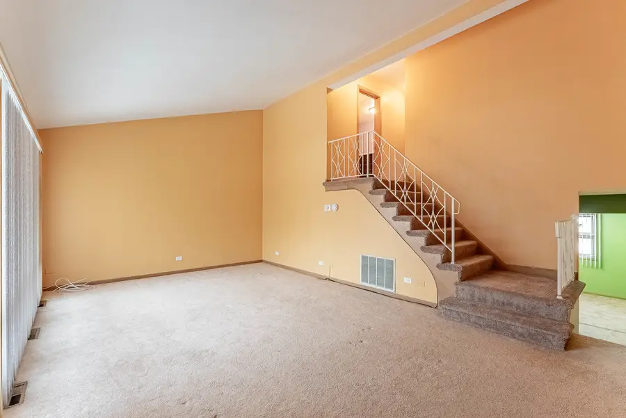 1245 S Mannheim Road, Westchester, IL 60154 - Image #2