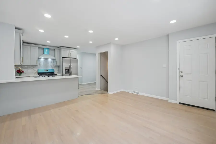 4914 W 32nd Place, Cicero, IL 60804 - Image #2