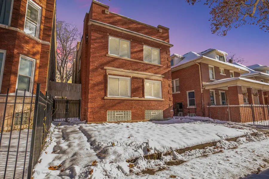12027 S Eggleston Avenue, Chicago, IL 60628 - Image #2