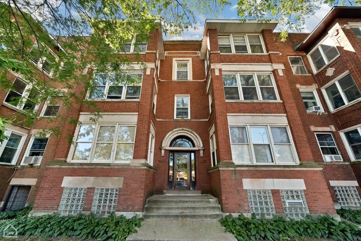 1217 E 53rd Street #3W, Chicago, IL 60615 - Image #1