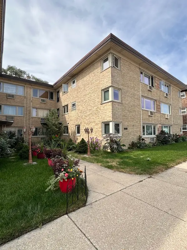 6959 W Higgins Avenue #1S, Chicago, IL 60656