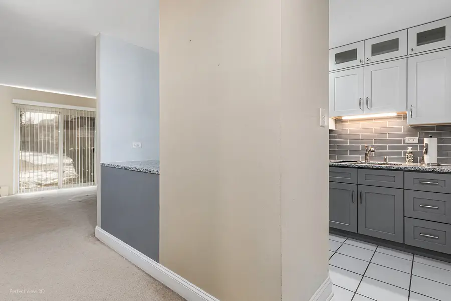 1501 E Churchill Drive #105, Palatine, IL 60074 - Image #2