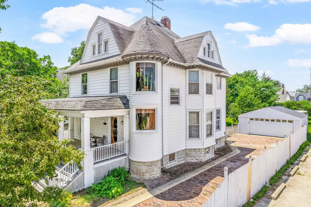 111 S Sycamore Street, Genoa, IL 60135 - Image #1